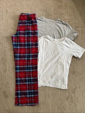Lands End pj pants & 2 under tees